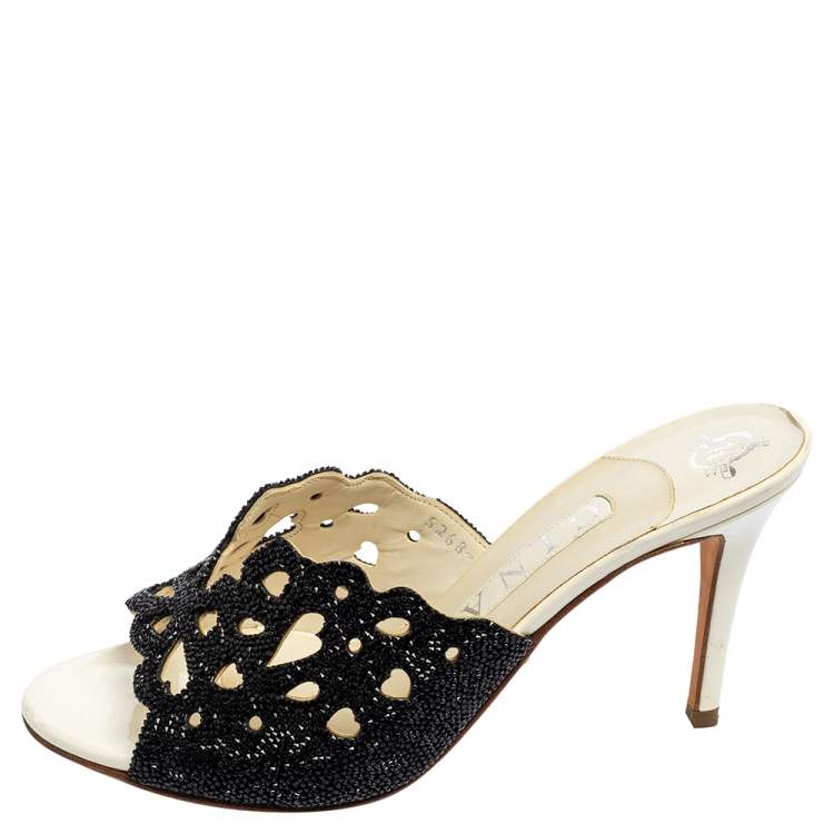 Pre Owned Gina Black/White Patent Leather Crystal Embellished Slide Sandals Size 38