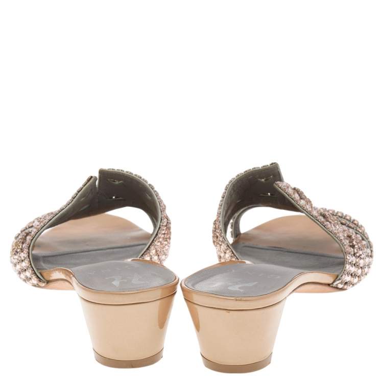 Pre Owned Gina Beige Crystal Embellished Patent Leather Slide Sandals Size 38.5