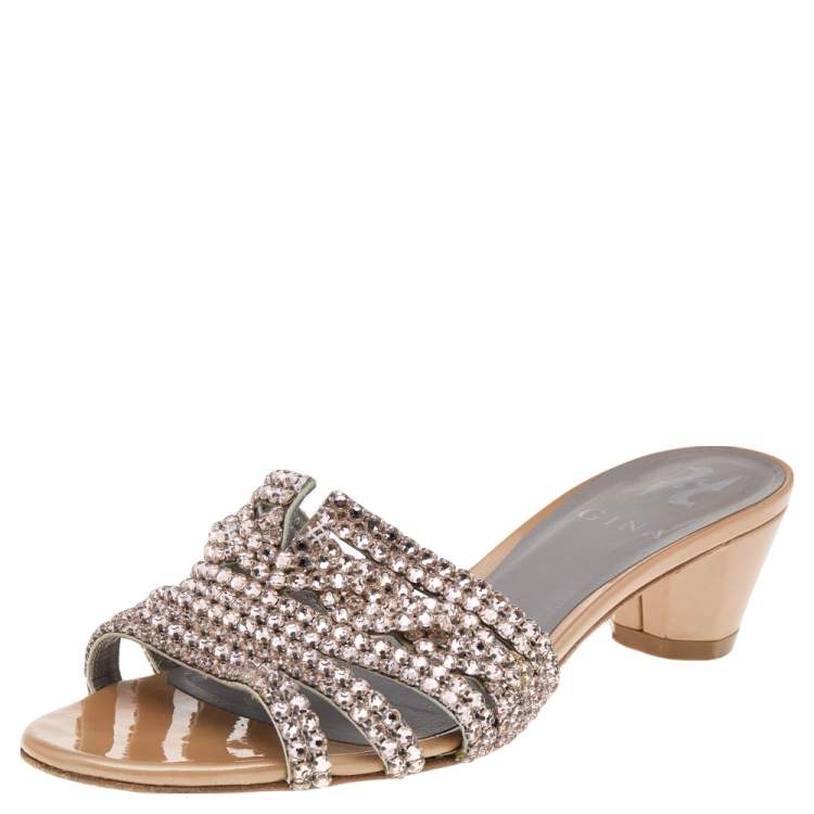 Pre Owned Gina Beige Crystal Embellished Patent Leather Slide Sandals Size 38.5