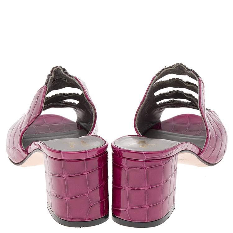 Pre Owned Gina Pink Croc Embossed Patent Leather Embellished Rodeo Block Heel Slides Size 38.5