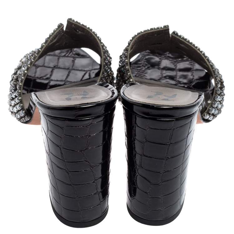 Pre Owned Gina Black Croc Embossed Patent Leather Crystal Embellished Slides Size 36.5