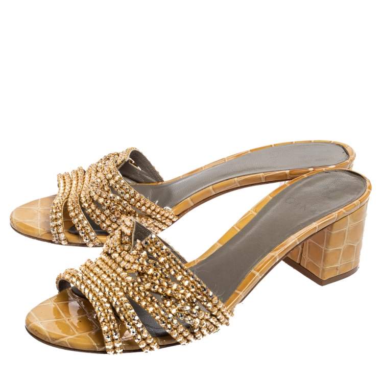 Pre Owned Gina Beige Croc Embossed Patent Leather Crystal Embellished Loren Slide Sandals Size 40.5