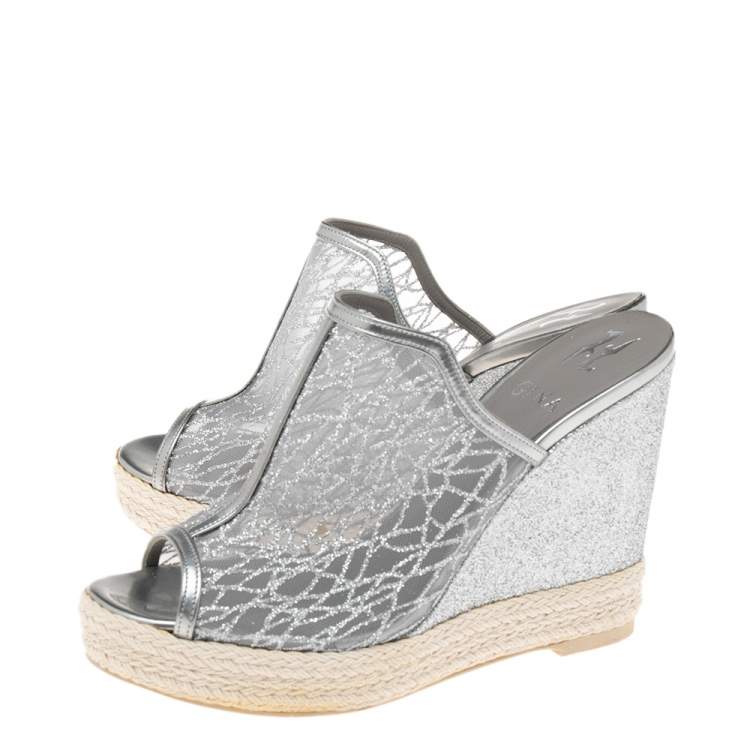 Pre Owned Gina Silver Glitter Mesh Wedge Espadrille Platform Sandals Size 38 