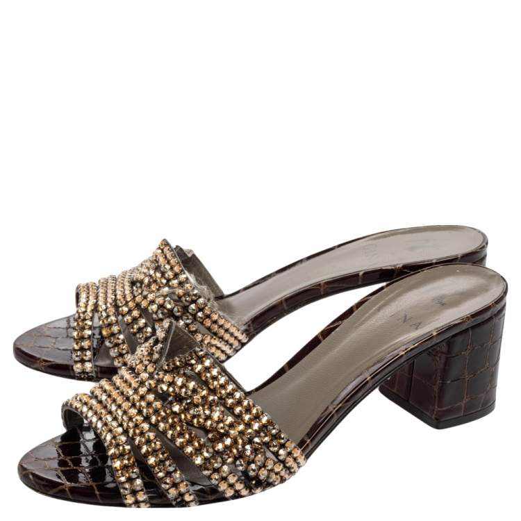 Pre Owned Gina Loren Brown Croc Embossed Patent Leather Slide Sandals Size 38