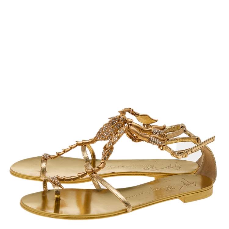 Pre Owned Gina Gold Leather Crystal Embellished Thong Flats Size 38