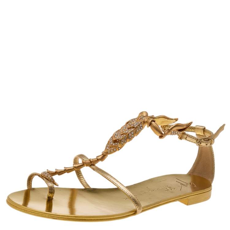 Pre Owned Gina Gold Leather Crystal Embellished Thong Flats Size 38