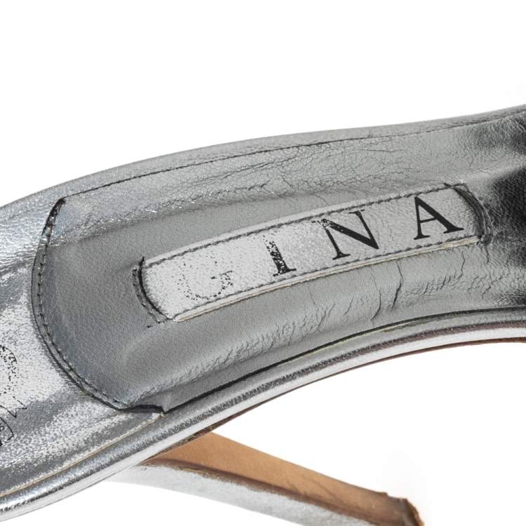 مملوكة مسبقًا Gina Metallic Grey Leather Crystal Embellished Platform Slide Sandals Size 39