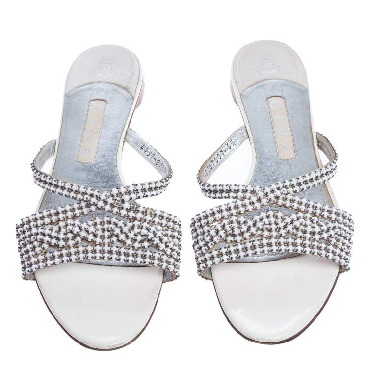 Pre Owned Gina White Leather Crystal Embellished Flat Slides Size 39.5