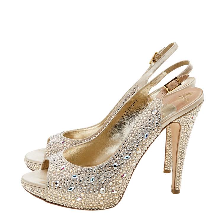 Pre Owned Gina Beige Satin Crystal Embellished Peep Toe Slingback Platform Sandals Size 40