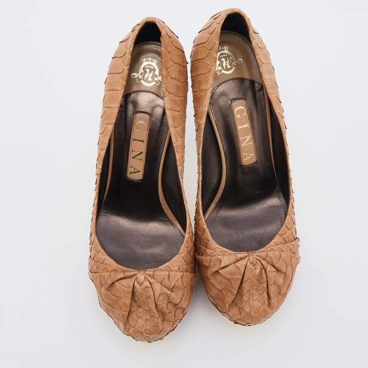 Pre Owned Gina Beige Python Leather Hoodie Platform Pumps Size 39