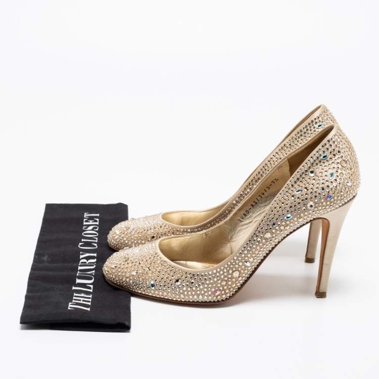 Pre Owned Gina Gold Satin Crystal Embellished Pumps Size 40.5 