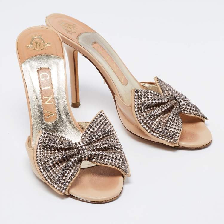 Pre Owned Gina Beige Leather Crystal Embellished Bow Open Toe Sandals Size 37