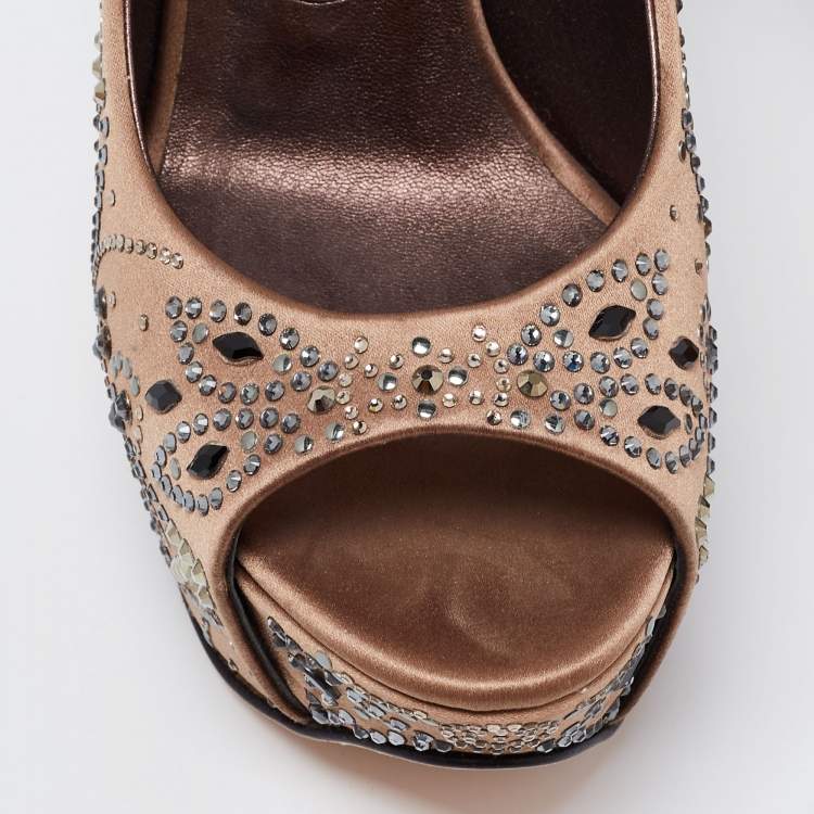 Pre Owned Gina Light Brown Satin Crystal Embellished Peep-Toe Platform Pumps Size 36.5