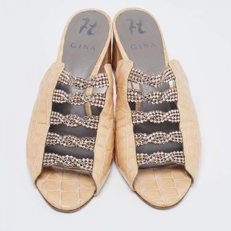 Pre Owned Gina Beige Croc Embossed Patent Leather Crystal Embellished Block Heel Mules Size 39.5