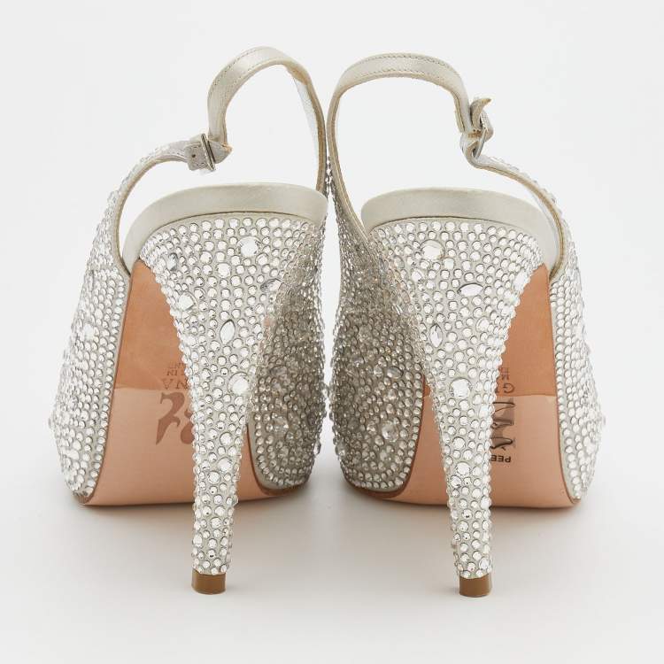 Pre Owned Gina Light Grey Satin Crystal Embellishment Slingback Sandals Size 39