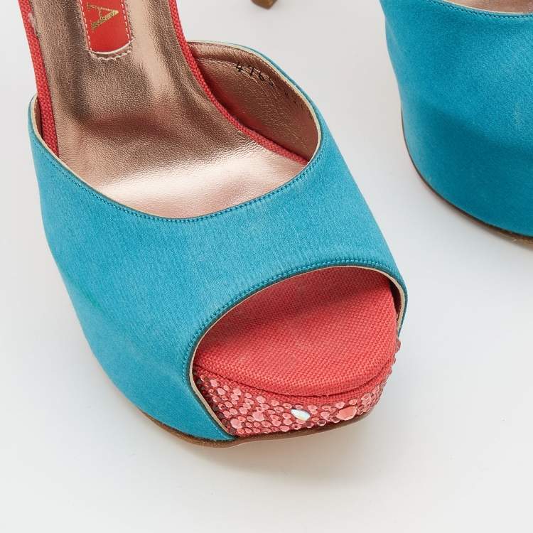 Pre Owned Gina Turquoise/Red Satin and Canvas Crystal Embellished Platform Ankle Strap Sandals Size 39