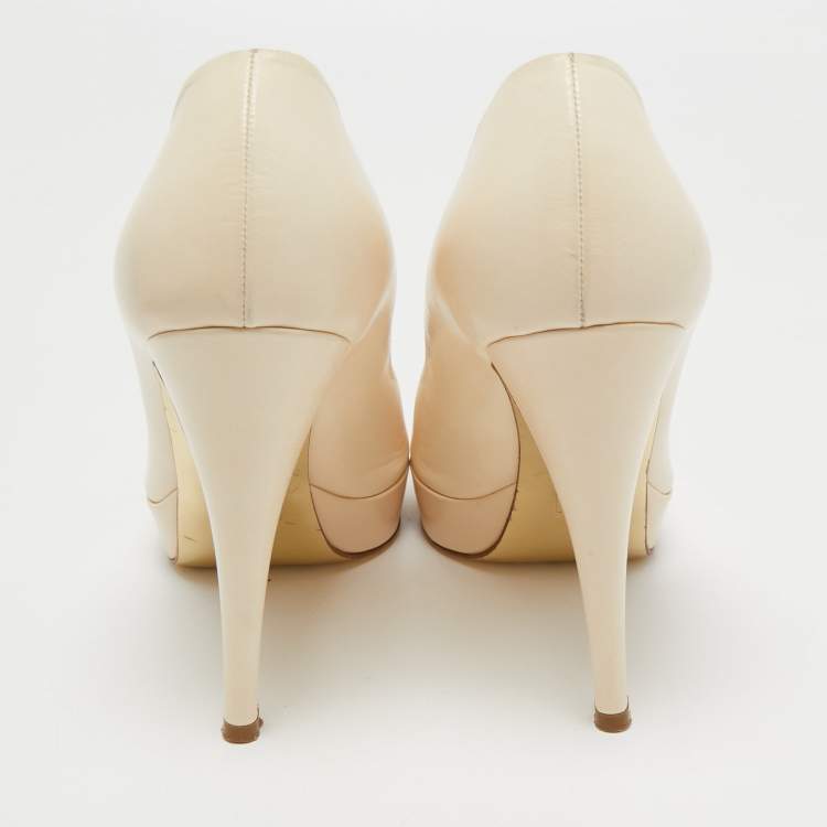 Pre Owned Gina Cream Leather Platform Pumps Size 39