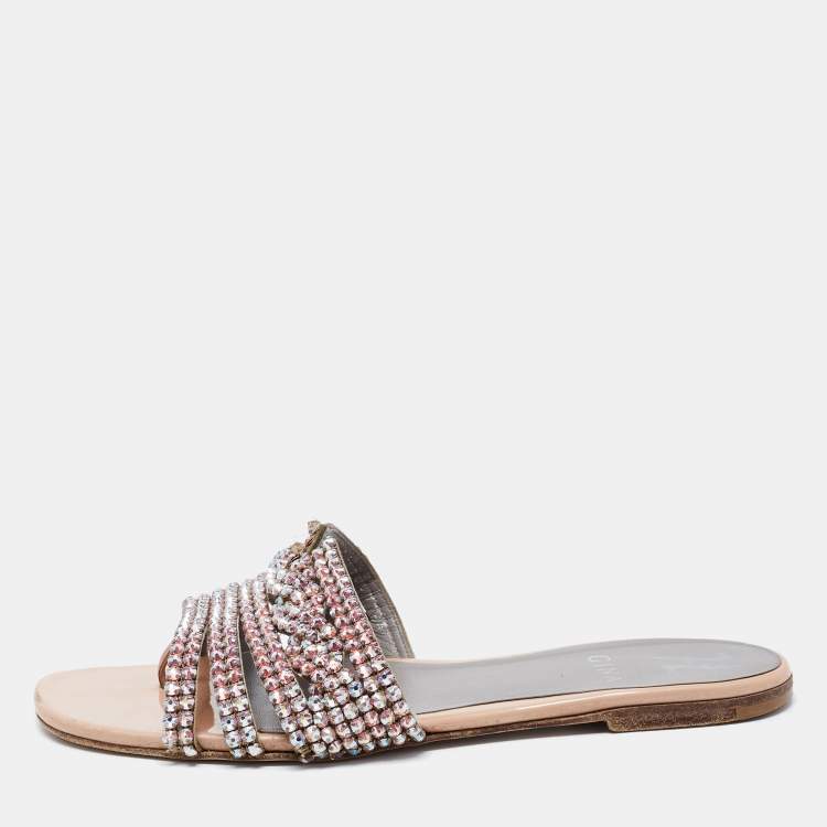 Pre Owned Gina Beige Patent Leather Loren Slide Flats Size 38.5 