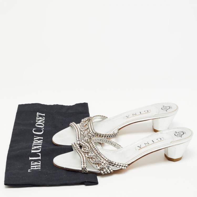 مملوكة مسبقًا Gina Silver Leather Crystal Embellished Slide Sandals Size 41