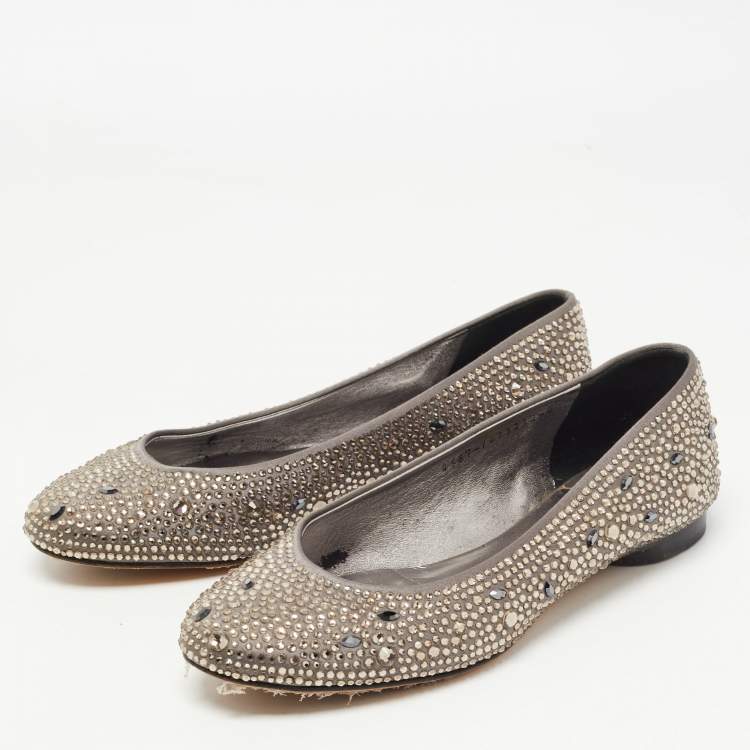 Pre Owned Gina Grey Crystal Embellished Satin Ballet Flats Size 37