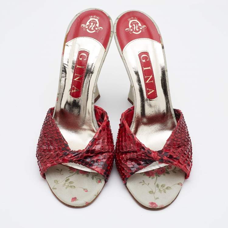 مملوكة مسبقًا Gina Red Printed Watersnake Leather and Fabric Wedge Sandals Size 39.5