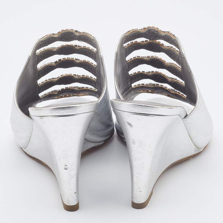 Pre Owned Gina Silver Leather Crystal Embellished Wedge Sandals Size 39