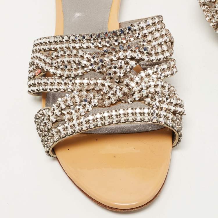 مملوكة مسبقًا Gina Silver/Beige Crystal Embellished Leather Flat Slides Size 38.5