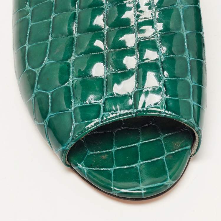 Pre Owned Gina Green Croc Embossed Leather Slide Flats Size 38.5