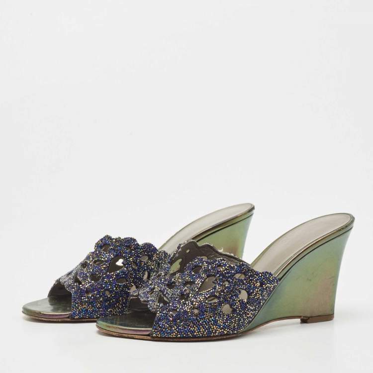 مملوكة مسبقًا Gina Blue Crystal Cut Out Wedge Slide Sandals Size 38