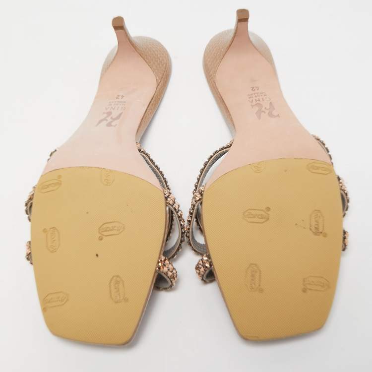 مملوكة مسبقًا Gina Beige Textured Leather Crystals Knot Slide Sandals Size 42