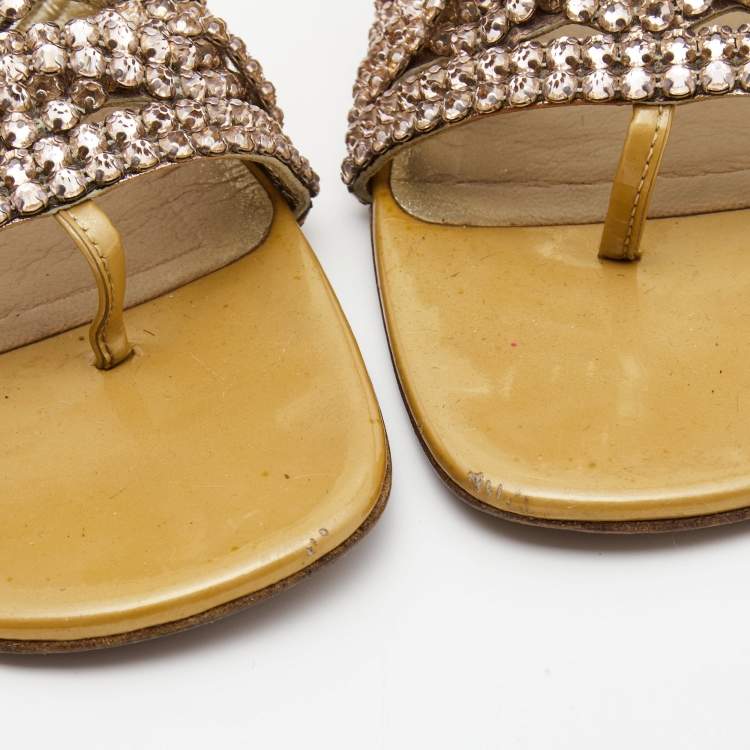 مملوكة مسبقًا Gina Gold Leather, Crystal Flat Sandals Size 38.5