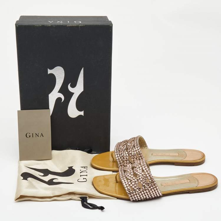 مملوكة مسبقًا Gina Gold Leather, Crystal Flat Sandals Size 38.5