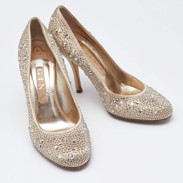 Pre Owned Gina Gold Satin Crystals Embellished Pumps Size 39