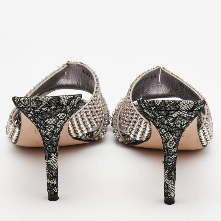 مملوكة مسبقًا Gina Silver Crystal Embellished Leather Dakota Sandals Size 37.5