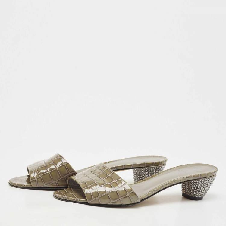 Pre Owned Gina Olive Green Croc Embossed Patent Leather Crystal Embellished Slide Sandals Size 41.5