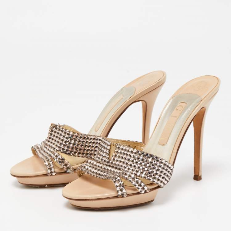 Pre Owned Gina Beige Leather and Crystal Embellished Slides Size 38