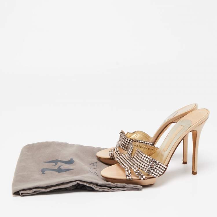 Pre Owned Gina Beige Leather and Crystal Embellished Slides Size 38