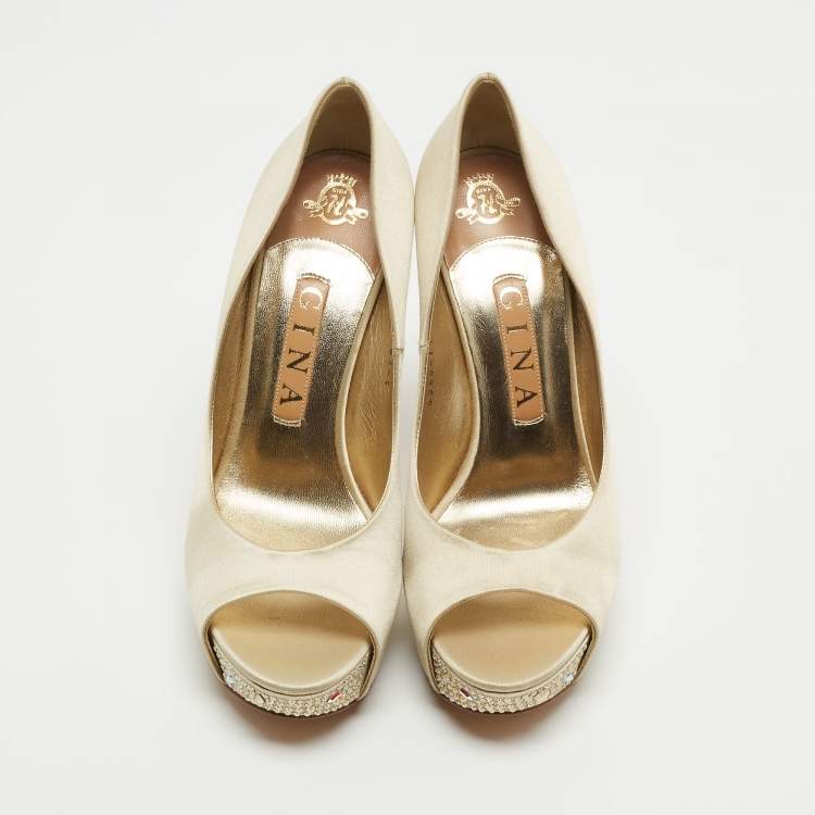 Pre Owned Gina Gold Satin Crystal Embellished Platform Pumps Size 38