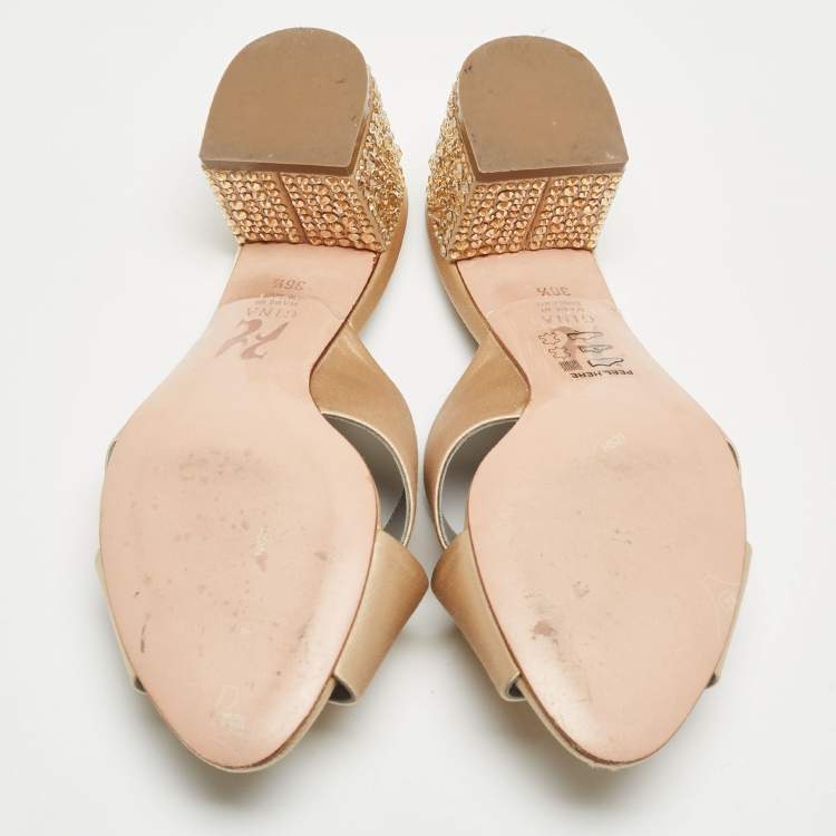Pre Owned Gina Beige Satin Crystal Embellished Block Slide Sandals Size 36.5