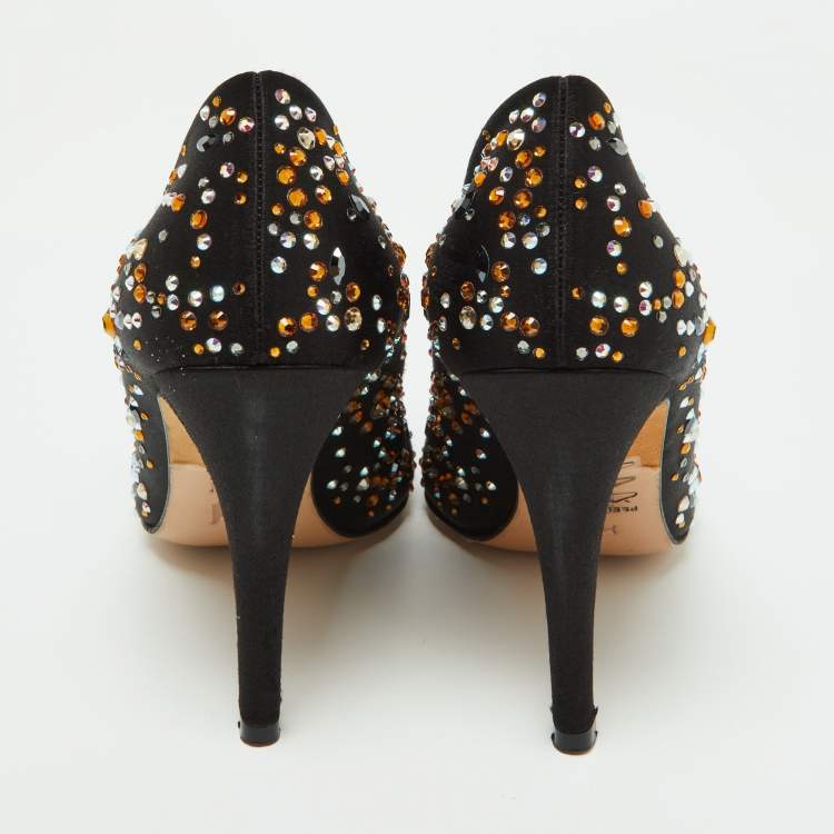 Pre Owned Gina Black Satin Crystal Embellished Pumps Size 36.5
