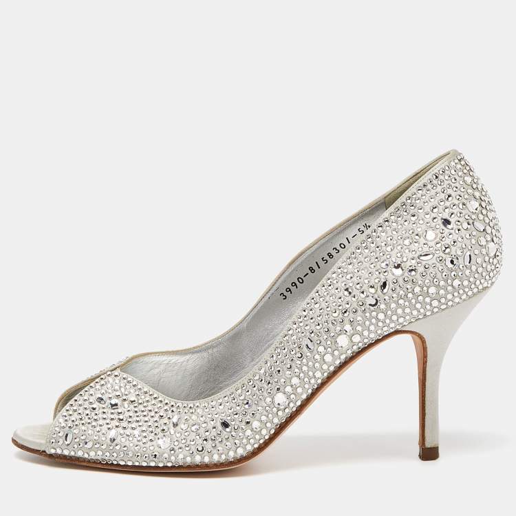 Pre Owned Gina Silver Crystal Embellished Satin Ayres Peep Toe Pumps Size 38.5