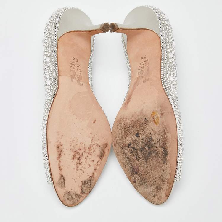 Pre Owned Gina Silver Crystal Embellished Satin Ayres Peep Toe Pumps Size 38.5