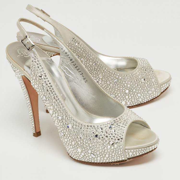 مملوكة مسبقًا Gina Silver Crystal Embellished Satin Open-Toe Platform Slingback Sandals Size 39.5