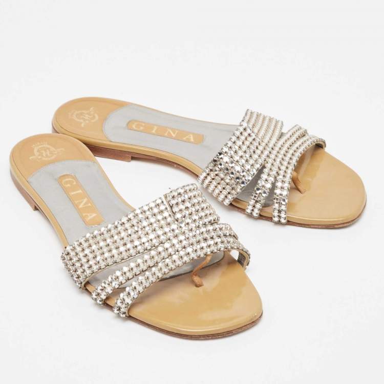 مملوكة مسبقًا Gina Silver/Beige Crystal Embellished Leather Thong Flats Size 38