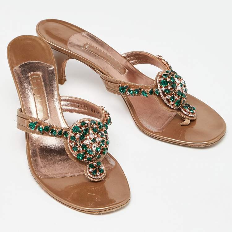 Pre Owned Gina Brown Patent Leather Crystal Embellished Thong Slide Sandals Size 38.5