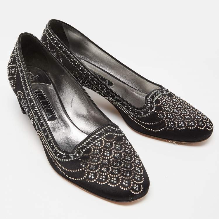 Pre Owned Gina Black Satin Crystal Embellished Ballet Flats Size 41