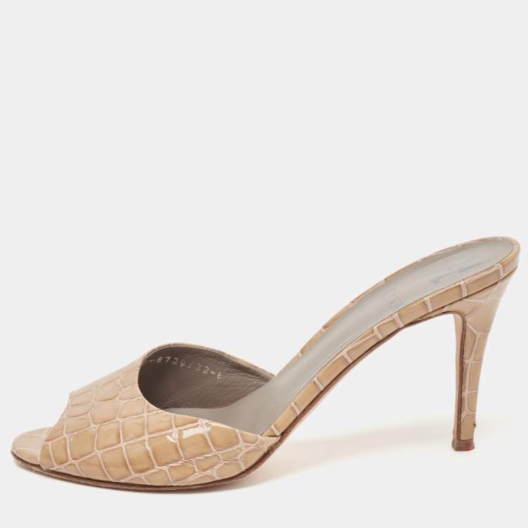 Pre Owned Gina Brown Croc Embossed Patent Leather Slide Sandals Size 39