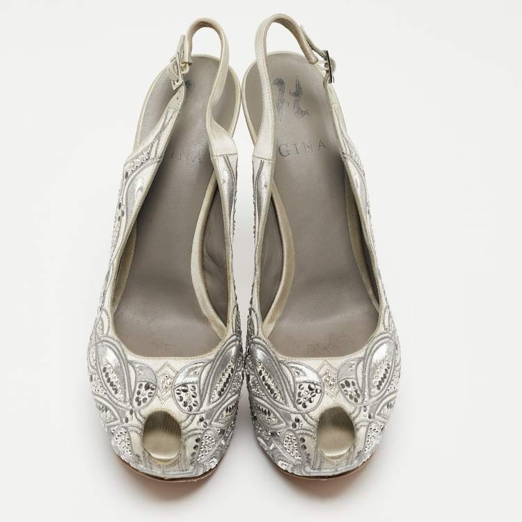 Pre Owned Gina Grey Satin Embellished Slingback Platform Sandals Size 39.5