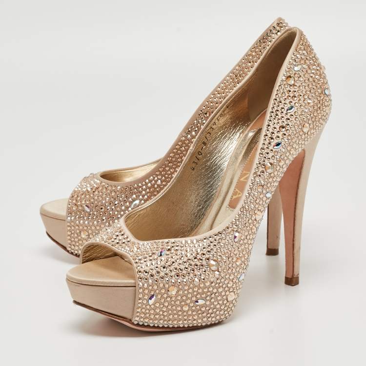 Pre Owned Gina Gold Crystal Embellished Satin Open Toe Platform Pumps Size 39