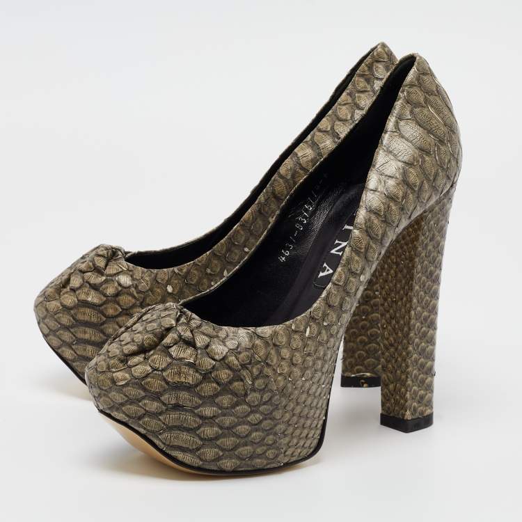 Pre Owned Gina Green Python Platform Block Heel Pumps Size 39